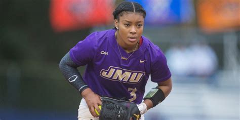 Jmus Alexander The Perfect Player For This Years Wcws Stage D1softball