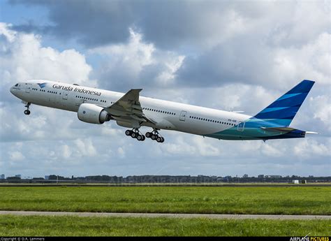 Pk Gie Garuda Indonesia Boeing 777 300er At Amsterdam Schiphol