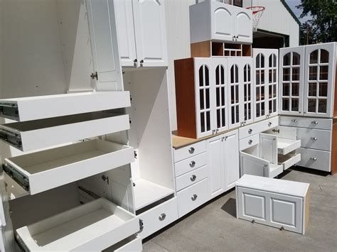 Various recycled kitchen cabinets suppliers and sellers understand that different people's needs and preferences about their kitchens vary. High-End WHITE Frameless Kitchen w/ Nickel Hardware ...