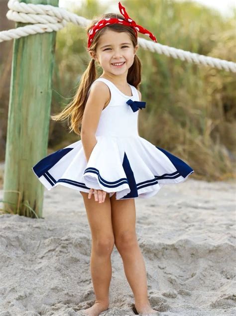 Girls Board The Yacht Two Piece Swimsuit With Bow Cute Little Girl