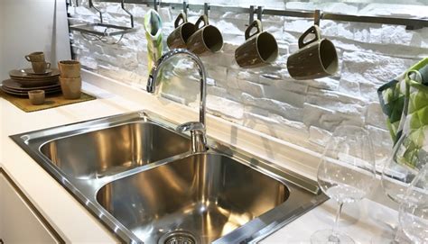 People should always read the label for proper usage instructions. Keep Your Kitchen Sink Looking Great | House Cleaning ...