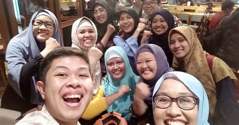 Oleh itu, tidak hairanlah negara malaysia telah menjadi contoh kepada negara lain dalam menerapkan semangat patriotisme di kalangan rakyat. Coretan Windi: Bela Negara Bukti Semangat Patriotisme
