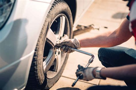 Flat Tyre Assistance And Tyre Repair Services · On Point Recovery