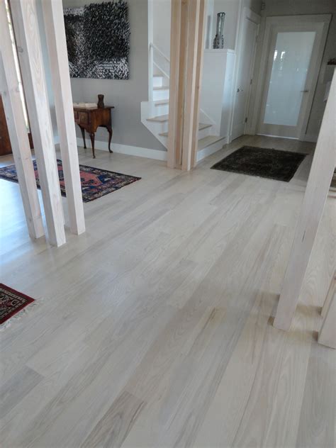 White Washed Wood Floor Meets Home With Industrial Style Homesfeed