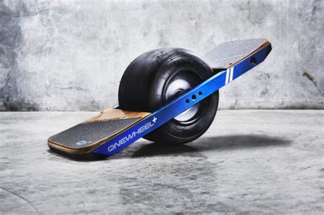 4 Very New Electric Skateboard From Ces 2017 2 Of Them Dont Even Have