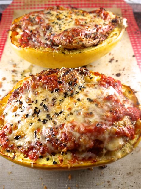 Baked Spaghetti Squash Boats With Grilled Chicken