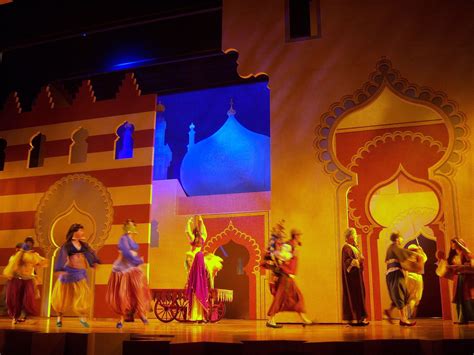 One Jump Ahead Scene In Aladdin A Musical Spectacular Aladdin