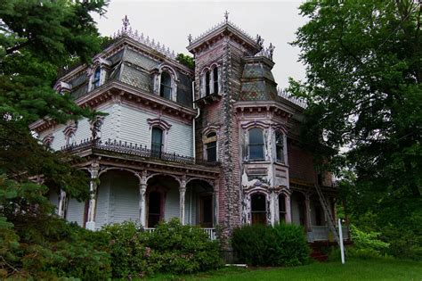 Coming soon listings are homes that will soon be on the market. abandoned houses on Pinterest | Abandoned, Abandoned ...