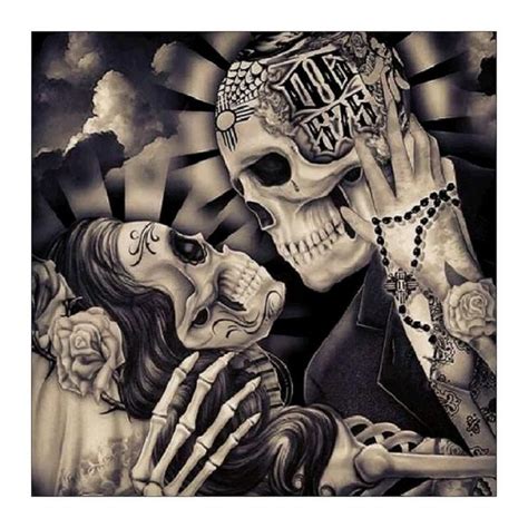 Get it on your wrist, forearm or your ankle and rock the look! Diamond Painting - Full Round - Skull Couple | Skull, Full ...