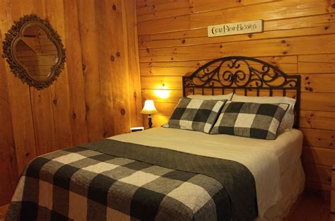 We did not find results for: New Beginning Log Cabin - Wade with a Rose