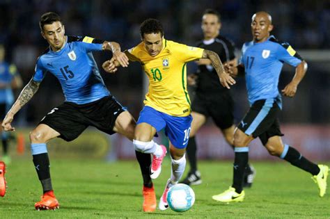 Sua confecção em poliéster leve. Seleção brasileira disputará amistoso contra o Uruguai em ...