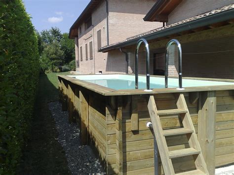 Piscine fuori terra autoportanti in acciaio sono la scelta ideale per terreni con dislivello o aree particolari dove realizzare progetti di lusso e design. Piscine fuori terra - Global Piscine
