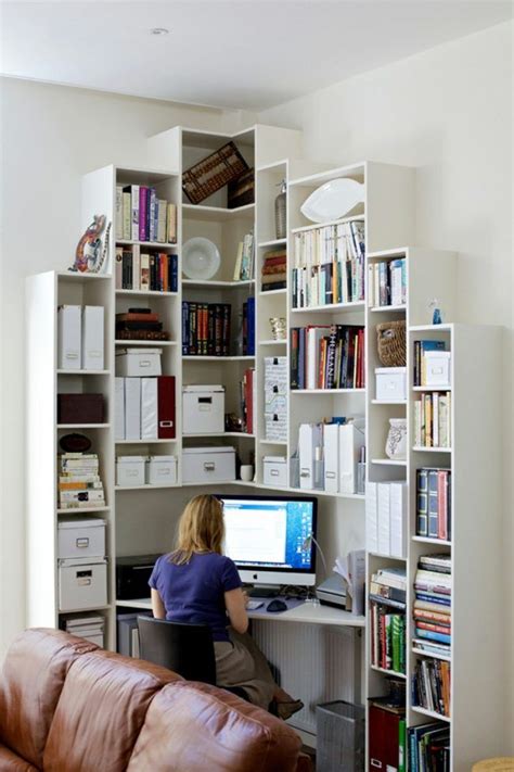 Dazu zählen der eckschreibtisch und der normale wandschreibtisch. ecke-sinnvoll-nutzen-arbeitsecke-schreibtisch-regal ...