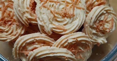 Bagaimana cara membuat kue sagu keju anti gagal, agar bisa dinikmati sekeluarga atau tamu yang datang ke rumah. 1.684 resep kue sagu enak dan sederhana ala rumahan - Cookpad