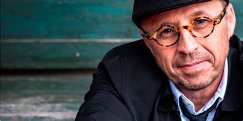 Koos Van Der Merwe Doen Leonard Cohen In Afrikaans Litnet