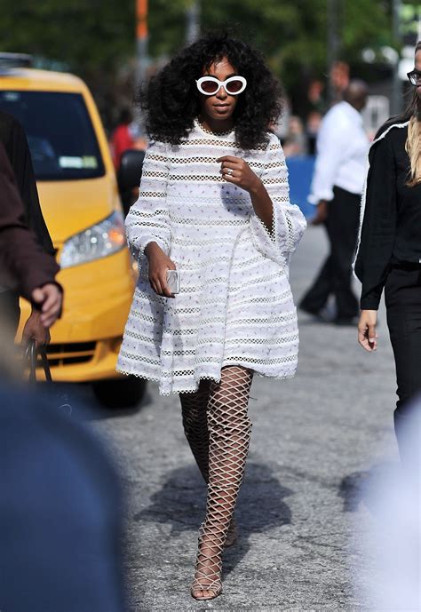 Solange Knowles Cool Street Fashion Celebrity Style Street Style