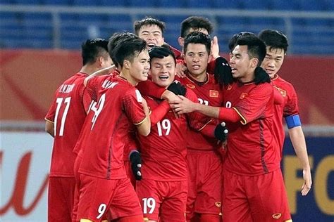 Viet nam ( gold champion ). Ngày 22-12, trao giải "Quả bóng vàng" Việt Nam 2018 - Báo ...