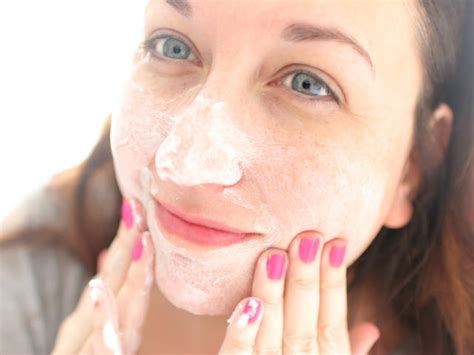 elle sees beauty blogger in atlanta lazy girl s guide to cleansing your face
