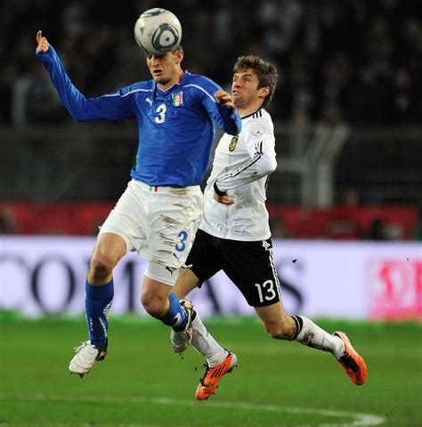 Bei der wm 2006 haben wir die wenigsten tore kassiert und selber nicht oft getroffen, aber wir sind weltmeister geworden [die torbilanz italiens in ich habe selber noch mit giorgio chiellini gespielt. Giorgio Chiellini: Die konstante Kante - DER SPIEGEL