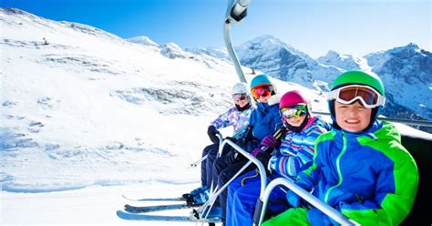 Ski Lift Guide The Different Types And How To Use Them Hunter Chalets