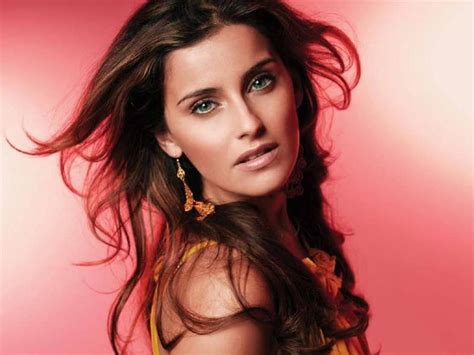 Nelley Nelly Furtado Wallpaper 28574513 Fanpop