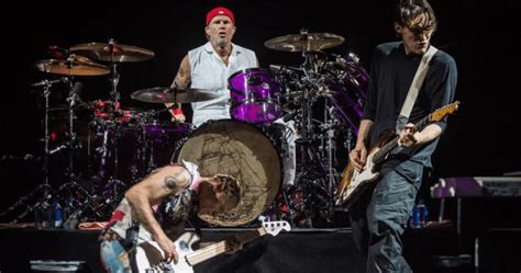 Red Hot Chili Peppers Announce Egypt Show At The Great Pyramids Of Giza