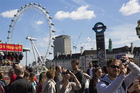 Visitors From Eu Countries To London Falls 750000 Amid ‘brexit Boycott