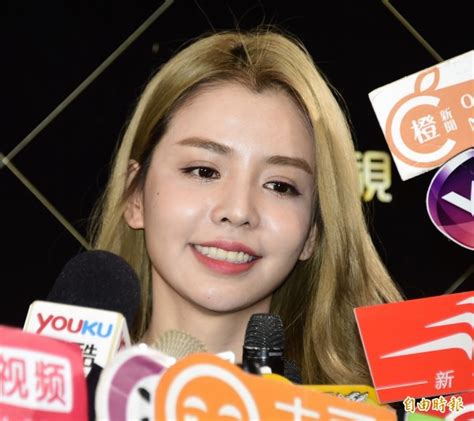 9 watchers2.1k page views34 deviations. Tia Lee Net Worth - Height, Weight, Age, Bio