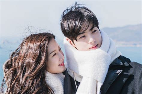 Чха ын у (35 фото). Moon Ga Young And Cha Eun Woo Are A Picture-Perfect Couple ...