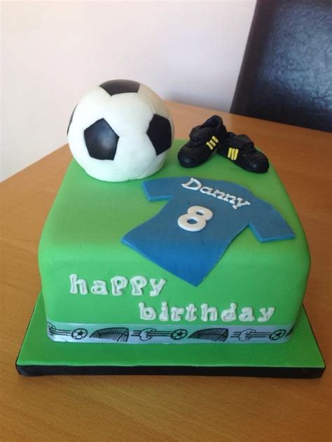 This cake is great for a foorball birthday or for watching the super. 59 best Football birthday cakes images on Pinterest ...