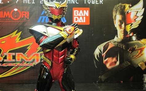 Selanjutnya yang melekat di burung garuda adalah perisai, perisai ini mewakili 5 sila dalam pancasila. Gambar Keren Bima Satria Garuda - DANFORBLOG.com