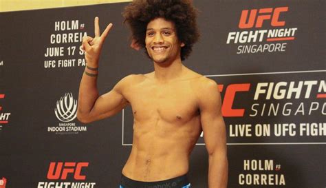 Alex Caceres Ufc Fight Night 111 Official Weigh Ins Mma Junkie