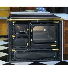 Lacunza es un fabricantes navarro especializado en cocinas, estufas y chimeneas de leña. Cocina Calefactora de Leña Lacunza Vulcano 7T E-3