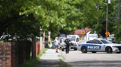 Knoxville police ID man who died after shooting, wreck in Burlington