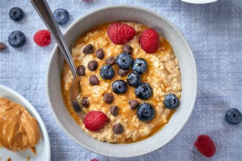 healthy chocolate peanut butter oatmeal breakfast recipe easy oatmeal recipe — eatwell101