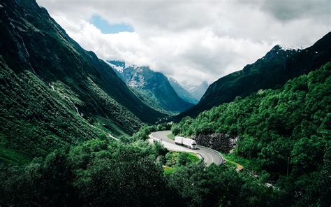 Download Wallpaper 3840x2400 Mountains Road Car Clouds