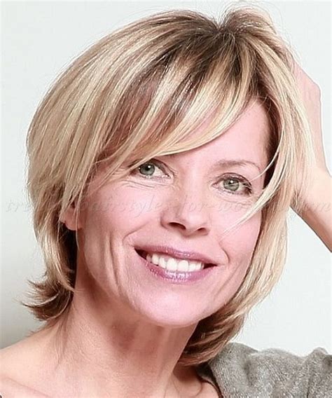 Short Hairstyles For Women Over 60 Years Old With Fine Hair
