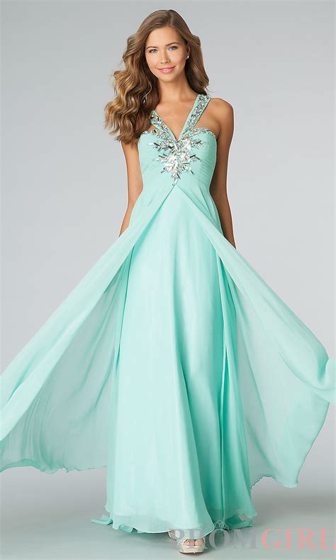 Latest Prom Dresses And Fancy Gowns For Weddings And Parties