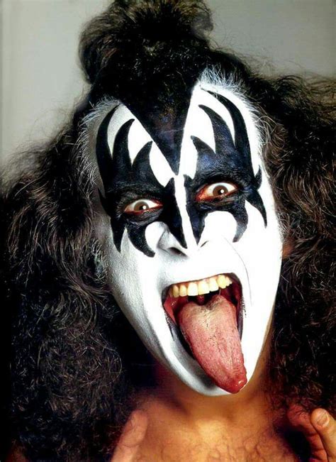 Pin By Michael Crawford On Kiss Gene Simmons Kiss Kiss Rock Bands Gene Simmons Makeup