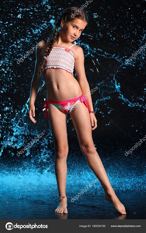 Pin By Katarzyna Elza On Seksowny In Preteen Girls Swimsuits Girls Swimsuit Girls