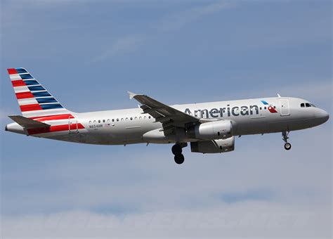 Airbus A320 American Airlines Photos And Description Of The Plane