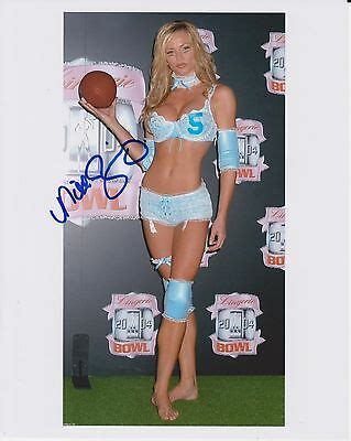 Nikki Ziering Signed Photo Playboy Playmate Of The Month Sep