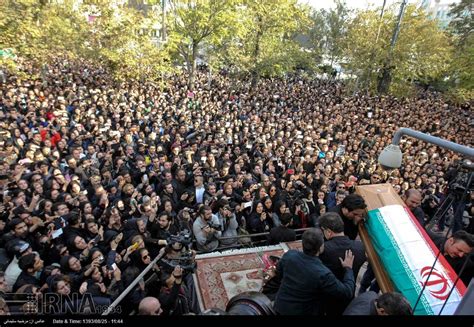 Uskowi On Iran اسکویی در باره ایران Huge Crowds Mourn Iranian Singer