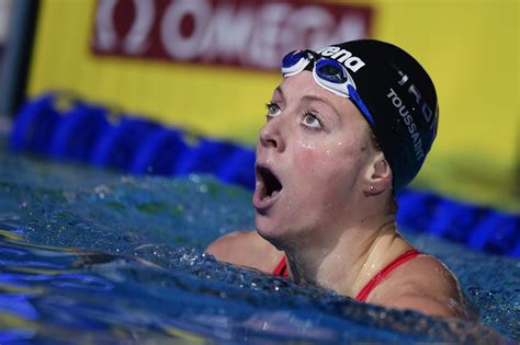 Geen olympische spelen en geen revanche op de wk korte baan dit jaar voor zwemster kira toussaint. Kira Toussaint iguala su propio WR de 50 espalda en Ámsterdam
