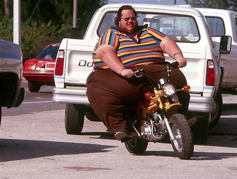 Thick guy on the motorcycle funny picture: Motorcycle Madness: 18 Ridiculous and Crazy Pictures