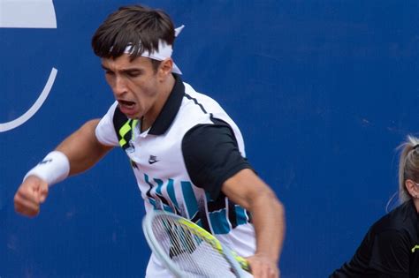 Get tennis match results and career results information at fox sports. Tennis, Lorenzo Musetti supera il primo turno al Sardegna Open