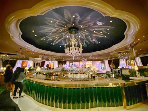 three new lounges open at wynn las vegas overlook parasol aft