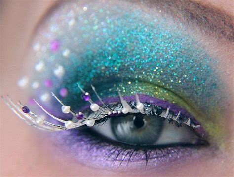 14 Amazing Glittery Eye Makeup Looks Pretty Designs