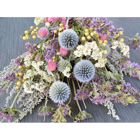When is the best time to start buying summer flowers? Dried Pastel Flower Bouquet