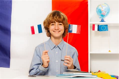 Presentazione Personale In Francese Terza Media - Esame terza media 2021: lettera in francese su se stessi | Studenti.it